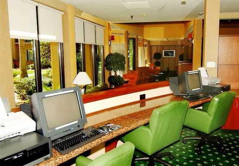 Courtyard Melbourne West Hotell Fasiliteter bilde